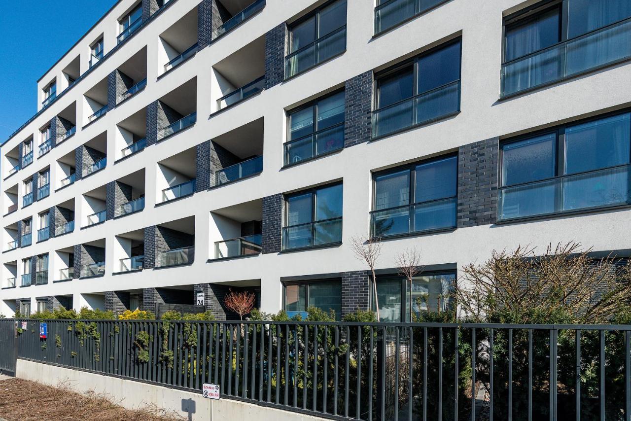 Szczesliwice Ochota P&O Serviced Apartments Varsovia Exterior foto